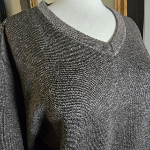 True Rock.    Sweater.  263 - Picture 4 of 5